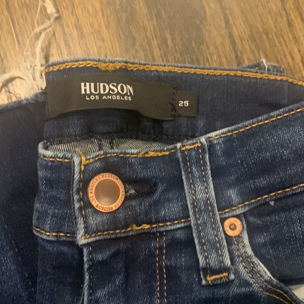 Women’s Hudson Jeans- Super skinny style - Picture 2 of 5